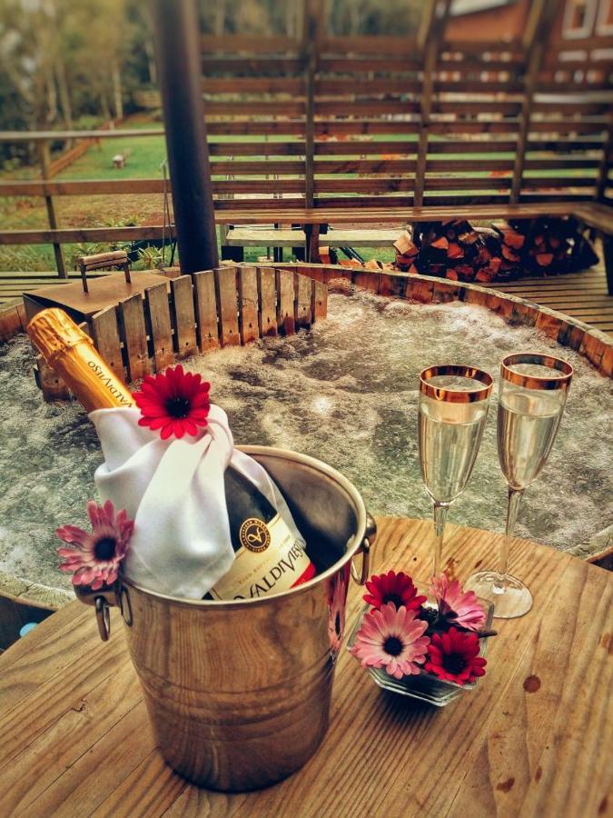 Hotel Lodge Las Cascadas Puerto Clocker 외부 사진